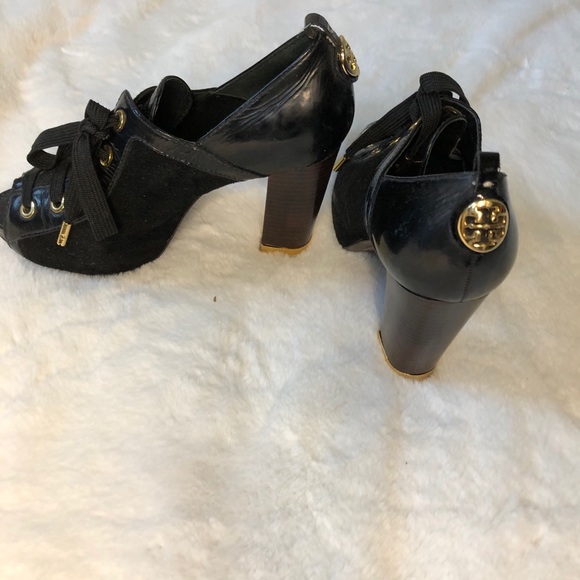 Tory Burch Shoes - Tory Burch suede leather ankle bootie
